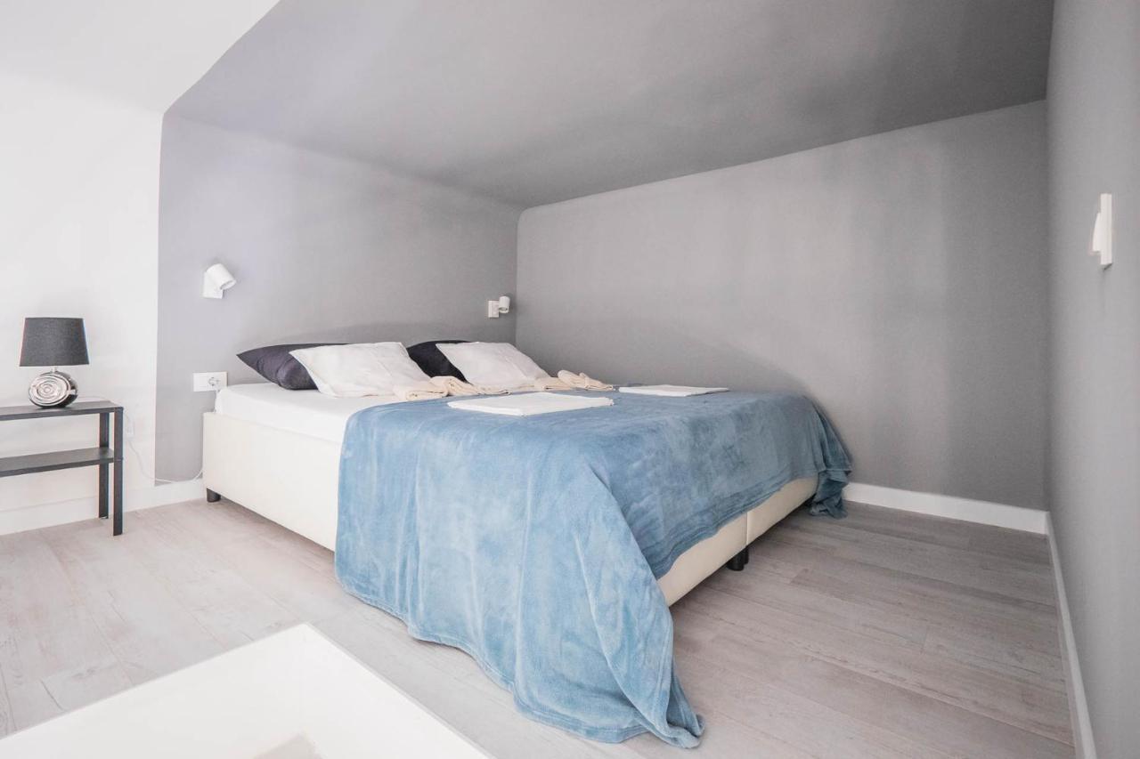 Gallery Duplex Studio ซาเกร็บ ภายนอก รูปภาพ
