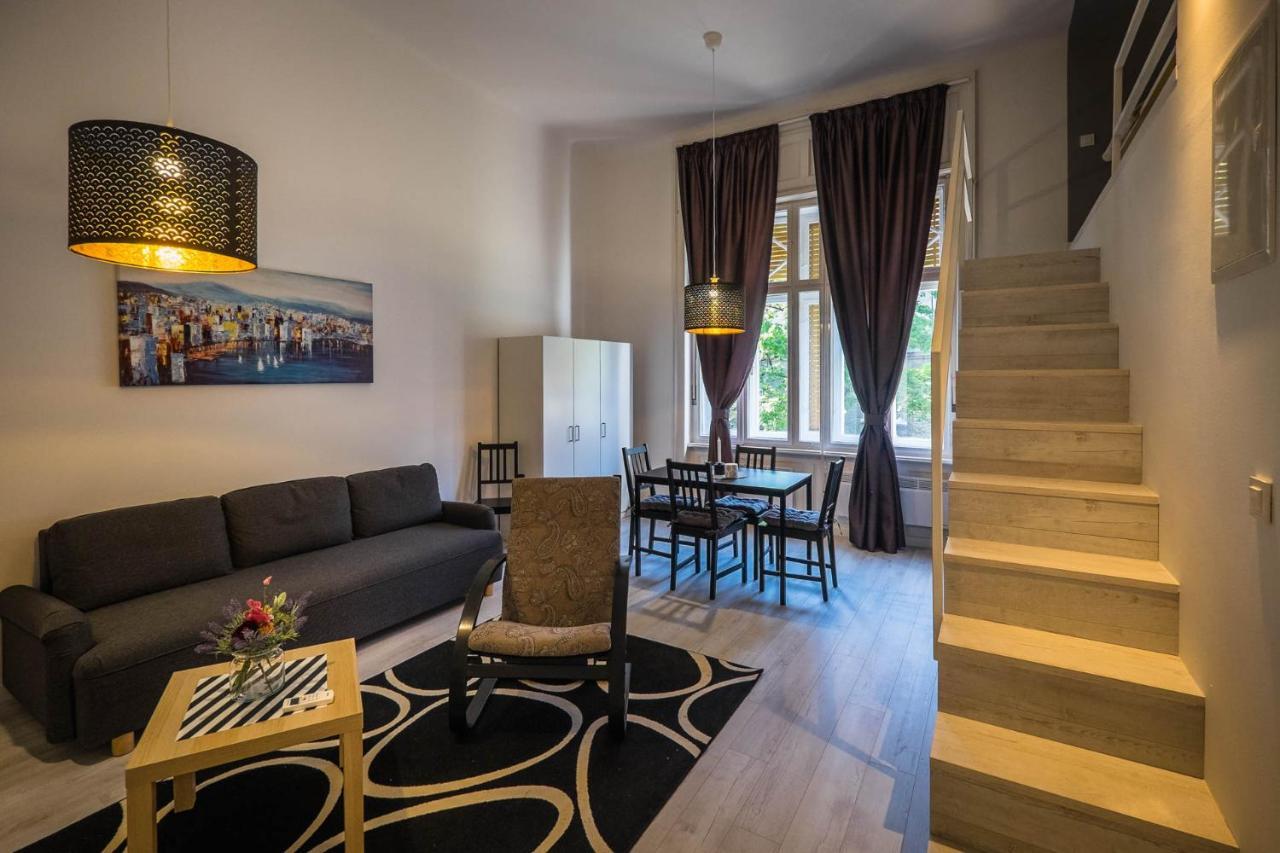 Gallery Duplex Studio ซาเกร็บ ภายนอก รูปภาพ